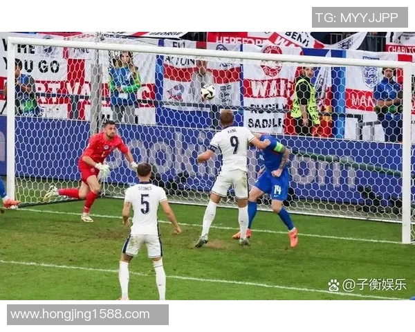 曾经的绿茵场英雄足球明星们的牢狱生活揭秘与反思